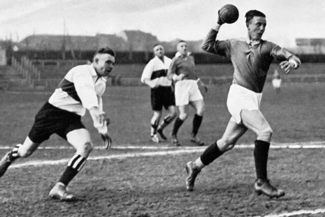 L&rsquo;Histoire du Handball : De ses Origines Modestes à son Essor Mondial