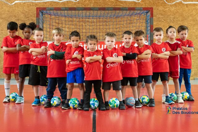 Inscrire Vos Enfants au Handball : 7 Raisons de Choisir ce Sport Dynamique