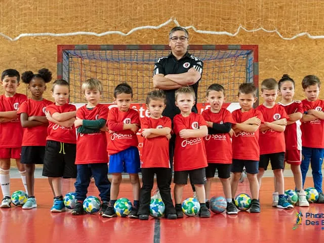 chateauneuf hand ball