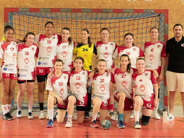chateauneuf hand ball